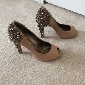 Tan open toe studded pumps